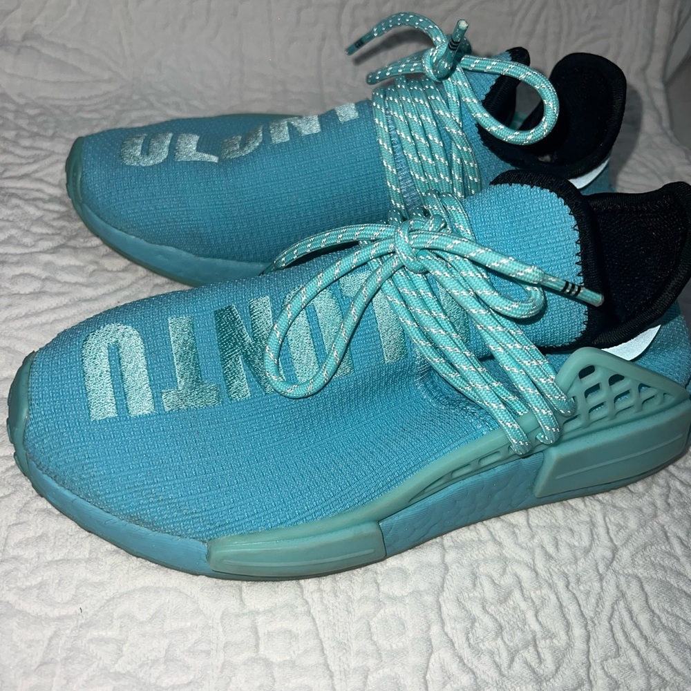 adidas Men's Turquoise Athletic Shoes